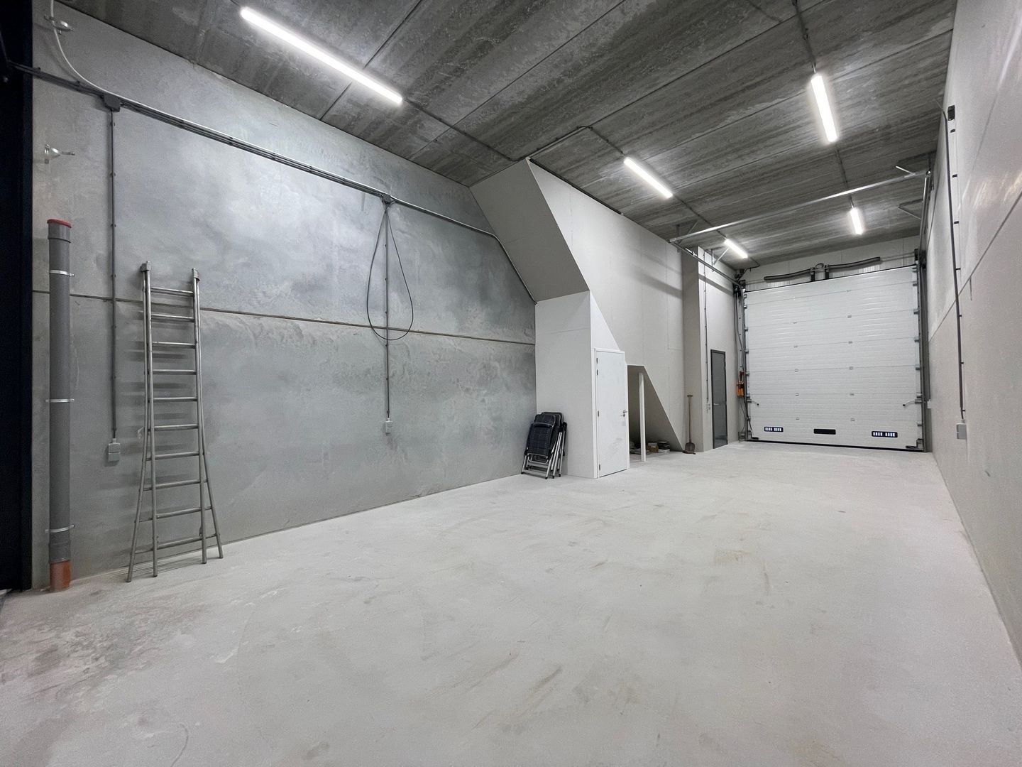 Bekijk foto 4 van Industrieweg 14-E