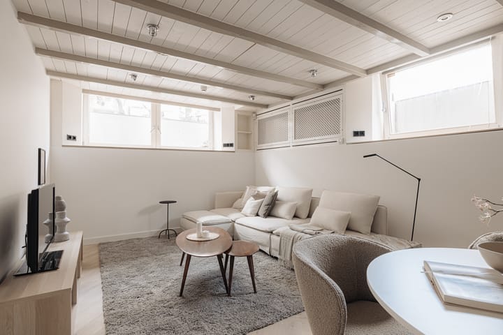 Photo 8 of Johannes Verhulststraat 163 Sous