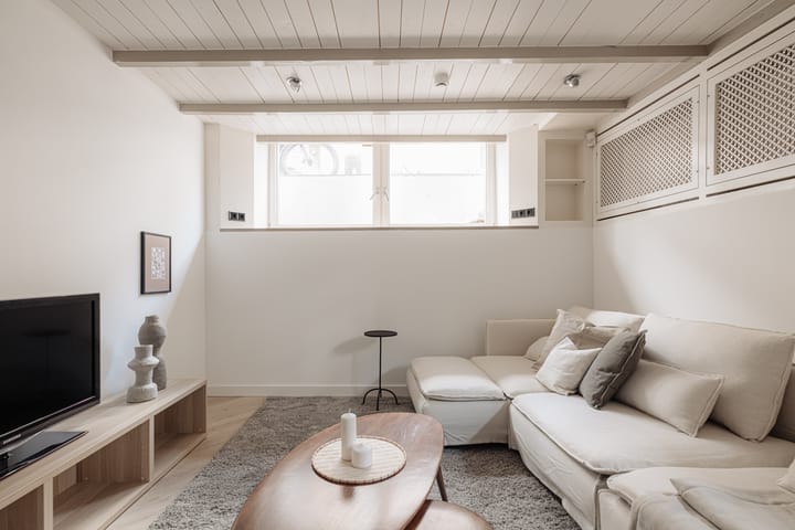 Photo 9 of Johannes Verhulststraat 163 Sous