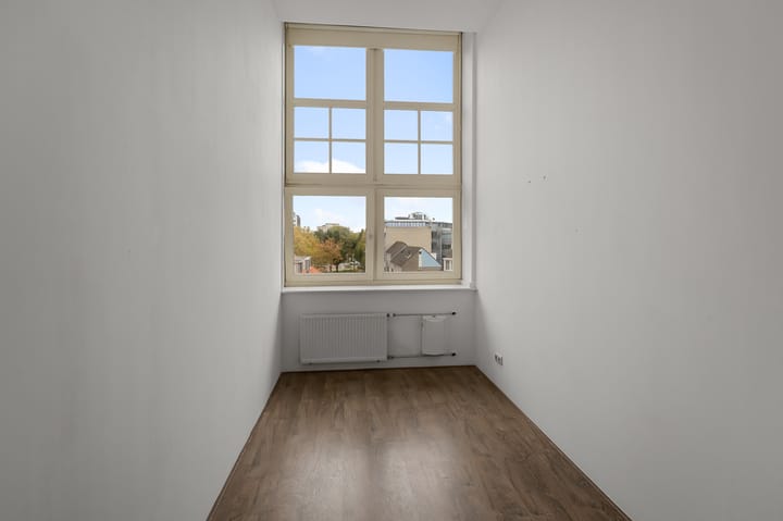 Photo 15 of Westzijde 213-F7