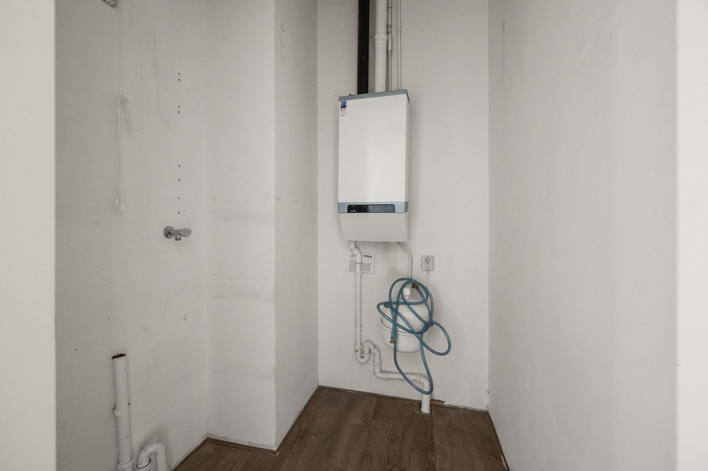 Foto 19 van Westzijde 213-F7