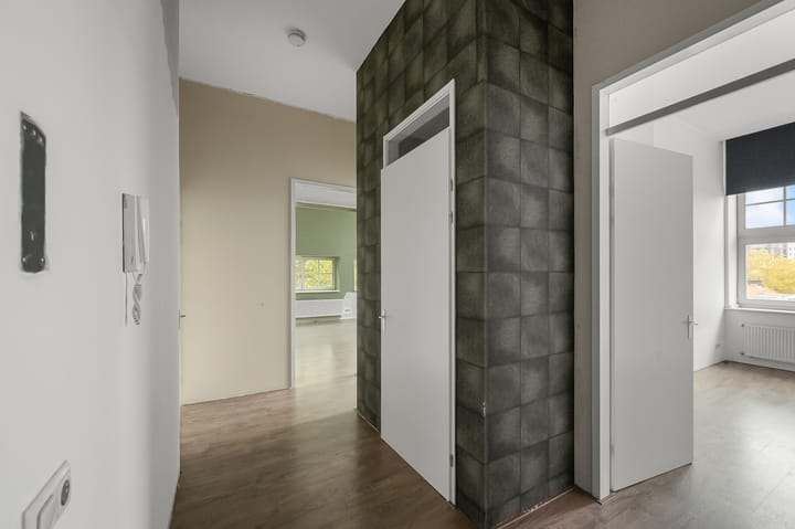 Photo 9 of Westzijde 213-F7