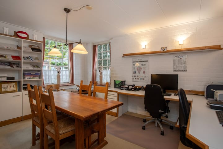 Photo 17 of Lindenstraat 14