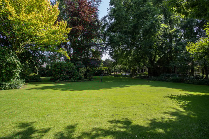 Photo 33 of Lindenstraat 14