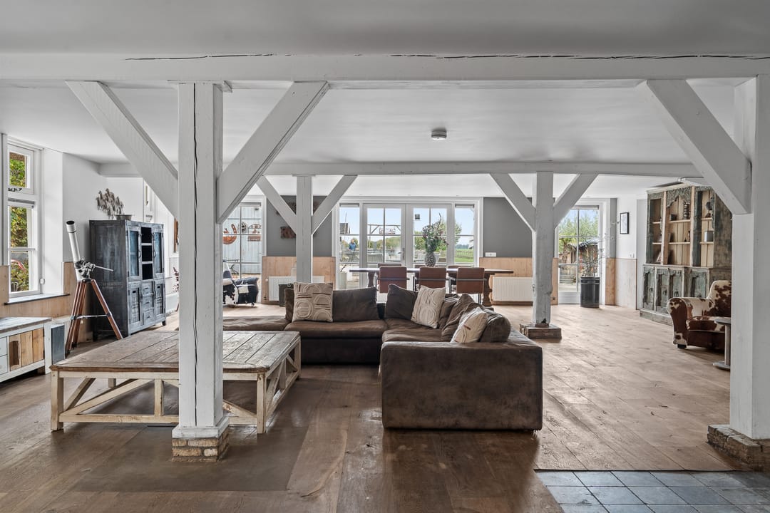 Foto 31 van Benedeneind NZ 384