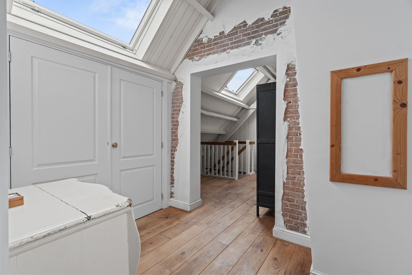 Foto 50 van Benedeneind NZ 384