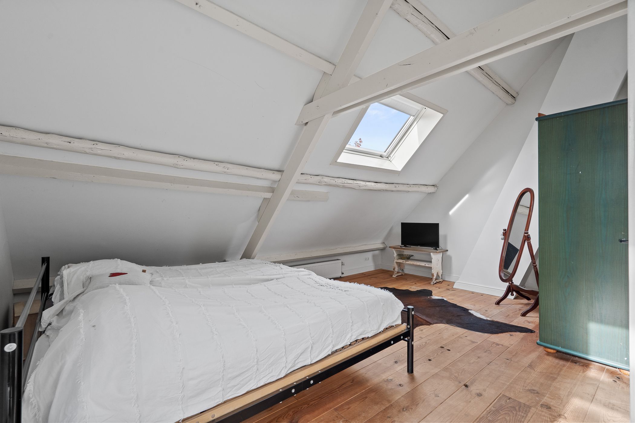 Foto 57 van Benedeneind NZ 384