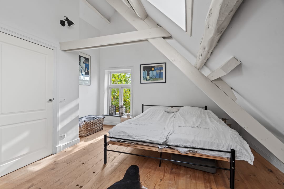 Foto 58 van Benedeneind NZ 384