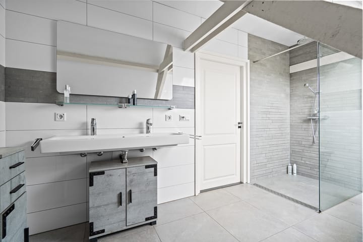 Photo 61 of Benedeneind NZ 384