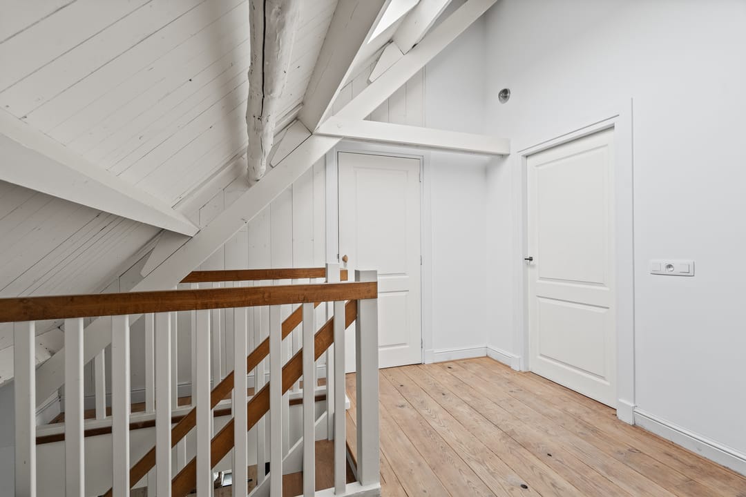 Foto 68 van Benedeneind NZ 384