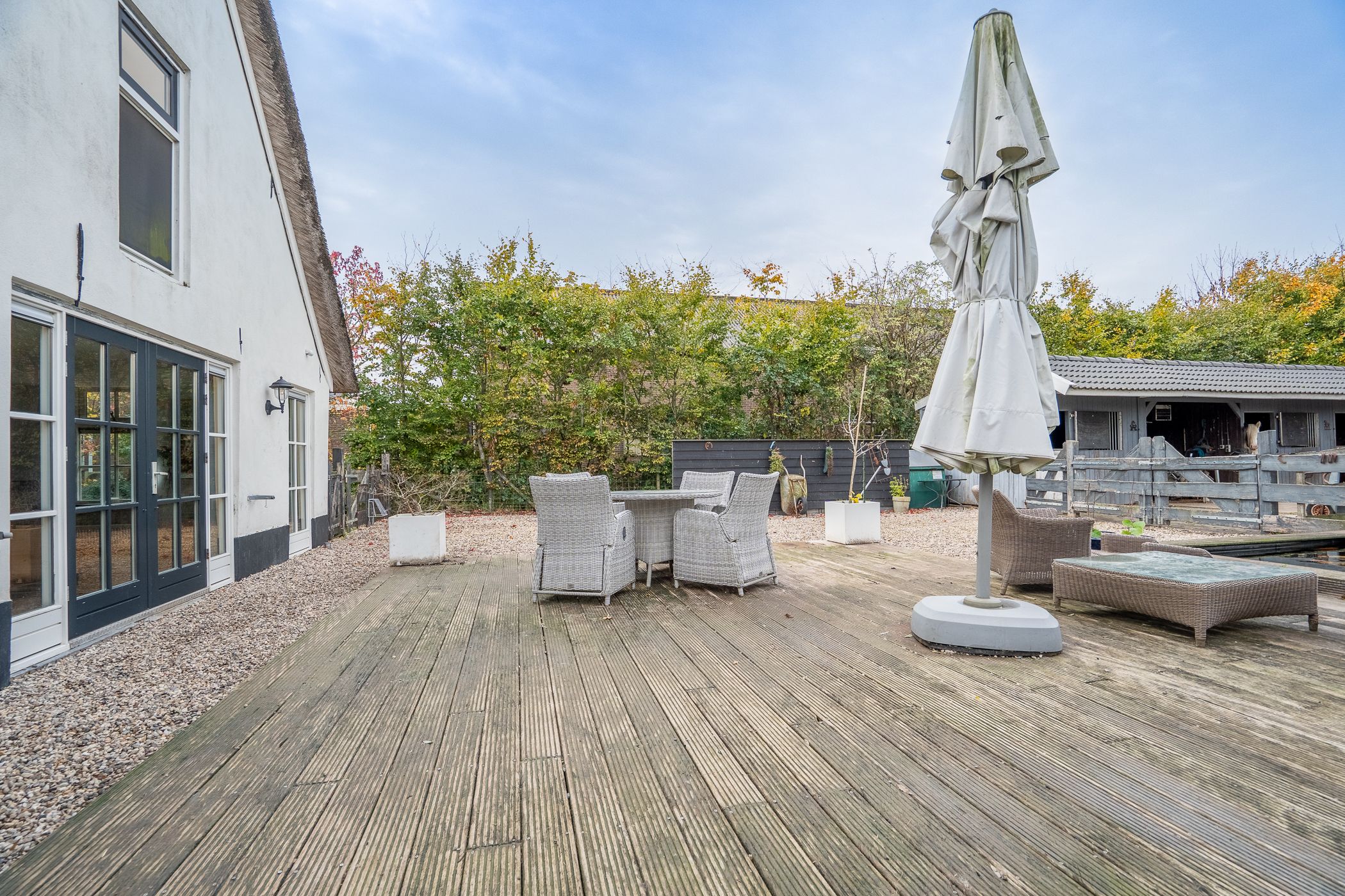 Foto 72 van Benedeneind NZ 384