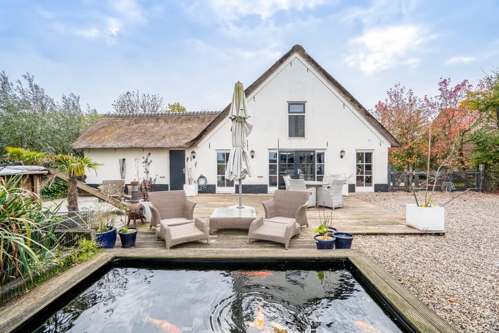 Photo 80 of Benedeneind NZ 384