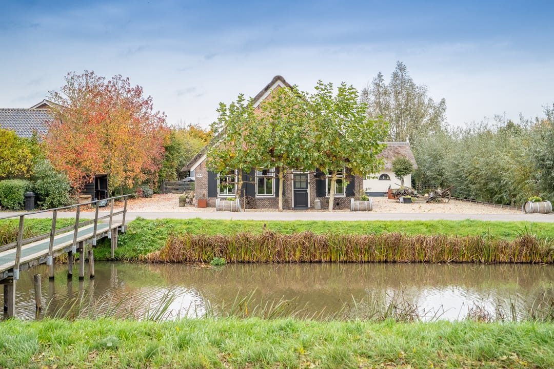 Foto 86 van Benedeneind NZ 384