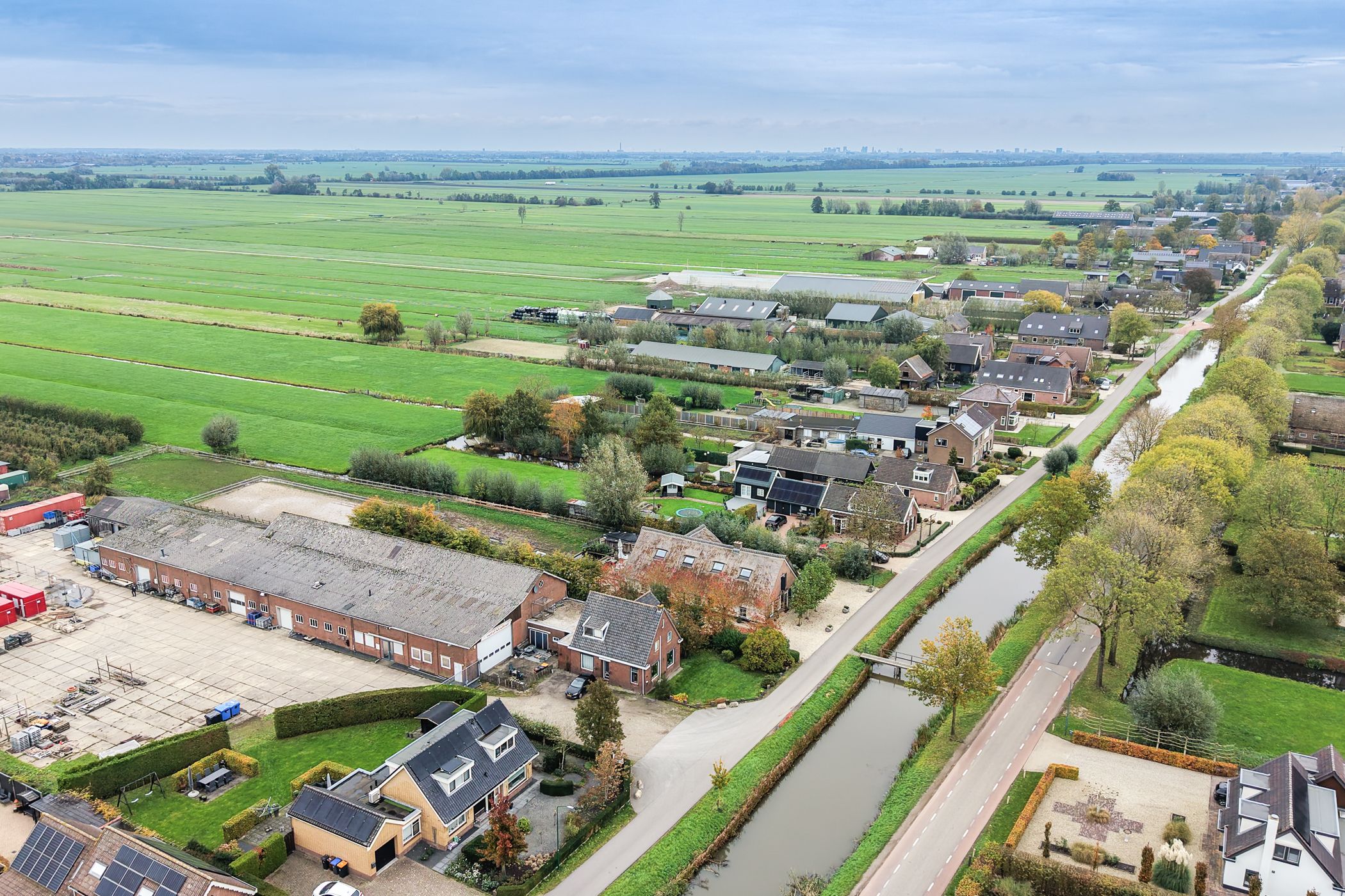 Foto 87 van Benedeneind NZ 384