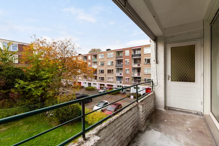 Photo 13 of Datheenstraat 225