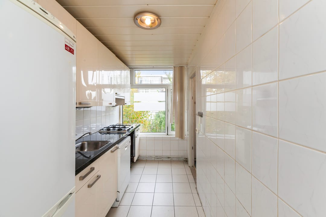 Photo 16 of Datheenstraat 225