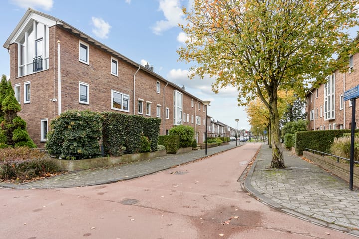 Foto 6 van Wim Sonneveldstraat 4