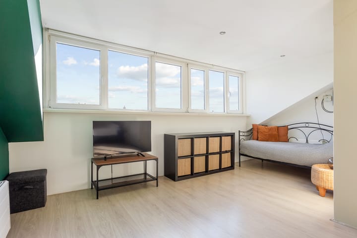 Foto 31 van Wim Sonneveldstraat 4