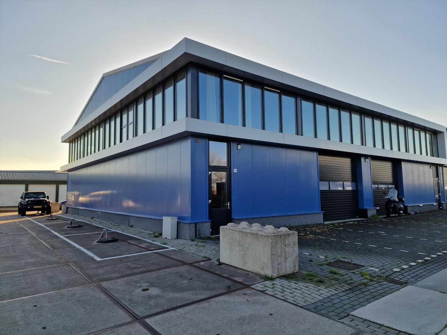 View photo 1 of Raasdorperweg 183-N