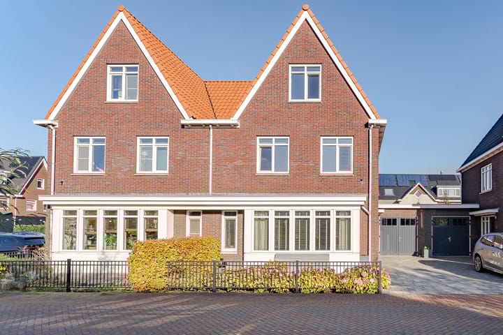 Foto 2 van Boterbloem 31