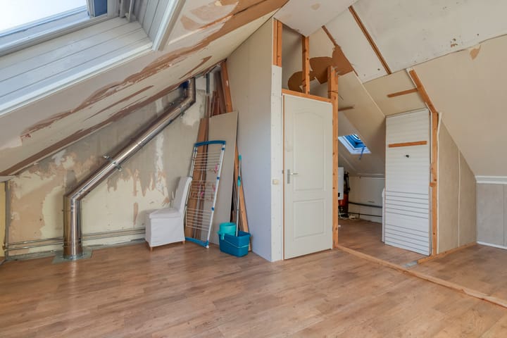 Photo 22 of P. van Anrooystraat 14