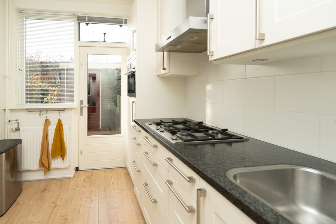 Photo 8 of Deken de Raetstraat 8