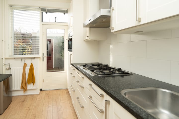 Foto 8 van Deken de Raetstraat 8