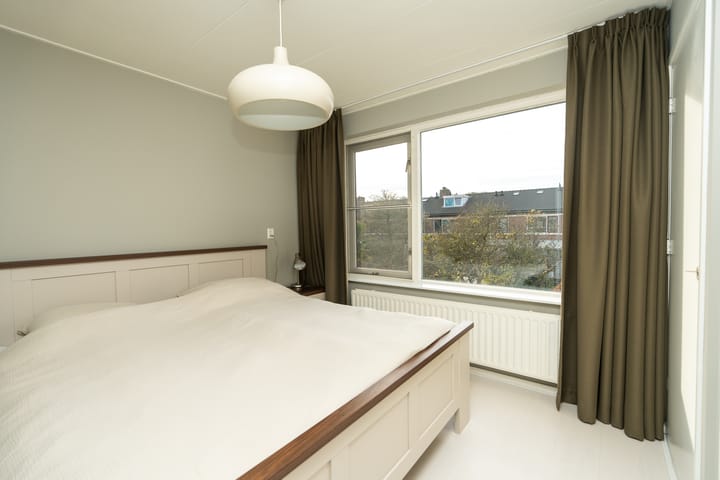 Foto 18 van Deken de Raetstraat 8