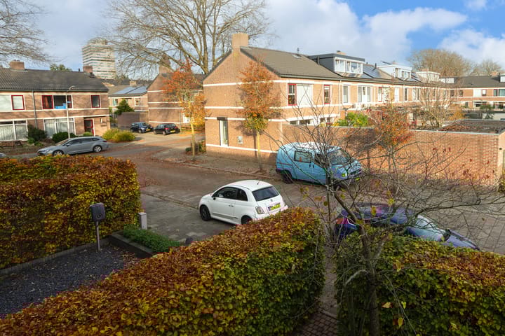 Foto 44 van Deken de Raetstraat 8