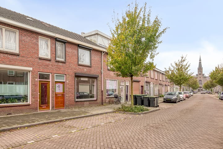 Photo 3 of Van Goorstraat 24