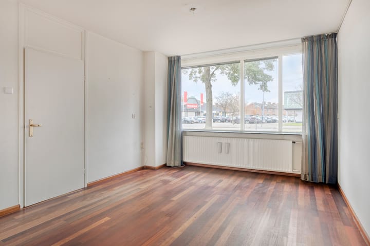 Photo 8 of Beukenstraat 69