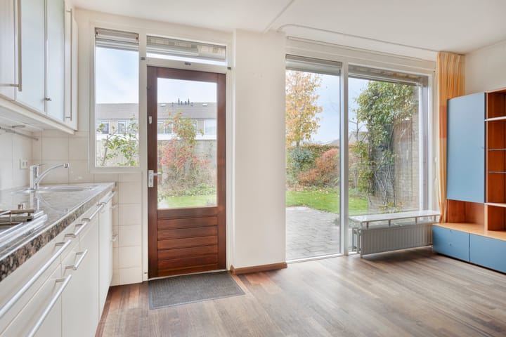 Photo 15 of Beukenstraat 69