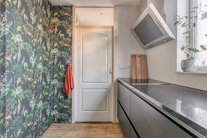 Foto 11 van Beloegastraat 12