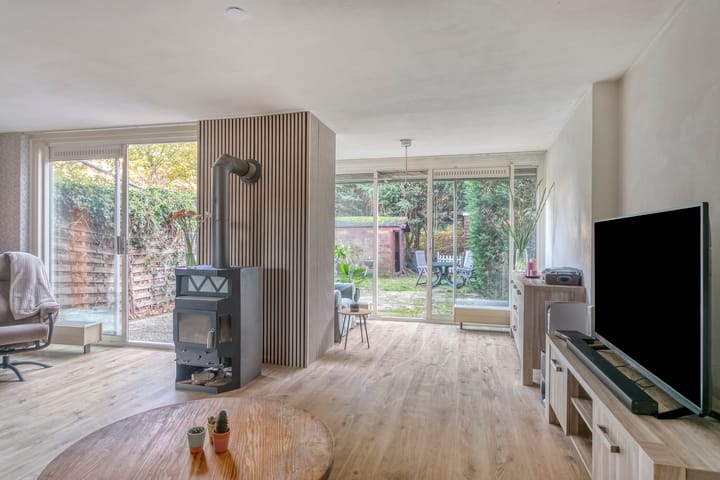 Foto 16 van Beloegastraat 12