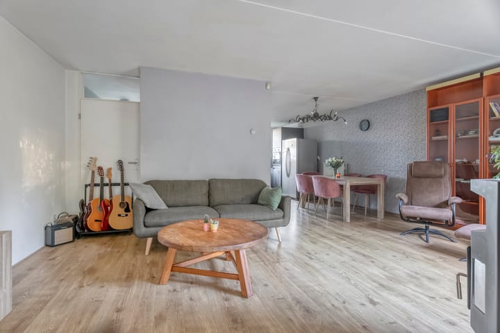 Foto 17 van Beloegastraat 12