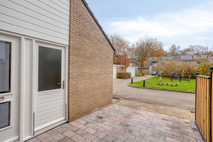 Foto 25 van Bertha von Suttnerweg 24