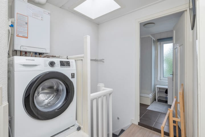 Photo 19 of Van Zeggelenplein 3