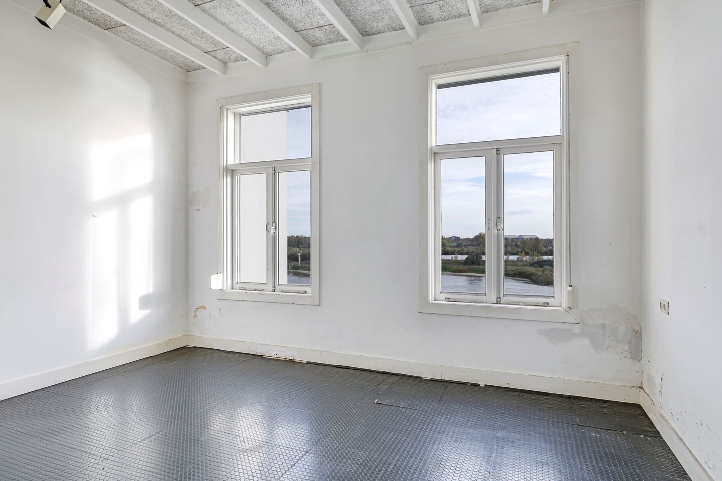 Foto 55 van Onderlangs 25