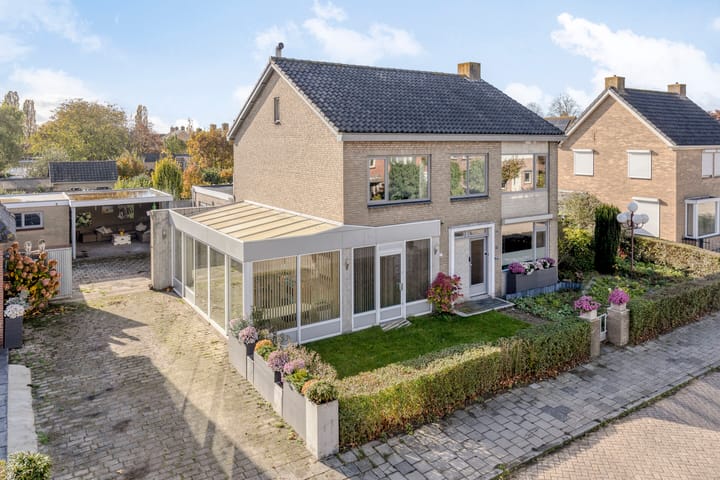 Photo 74 of Torenbaan 3