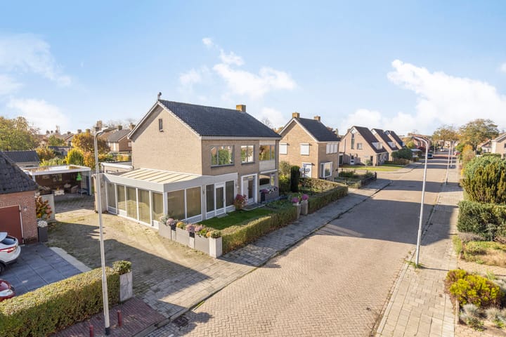 Photo 77 of Torenbaan 3