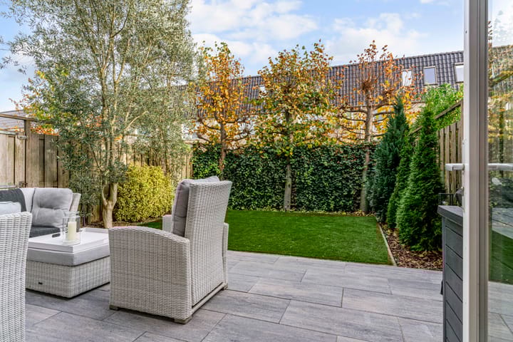 Photo 2 of Dwergbieslaan 70