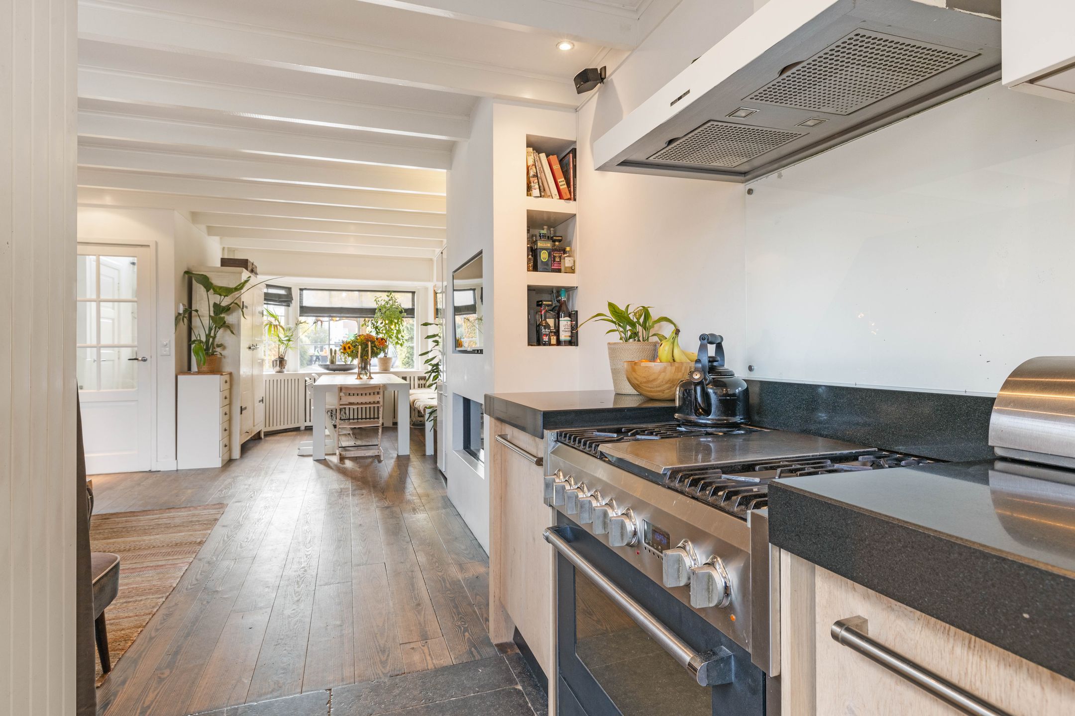 Foto 12 van Domineeslaantje 35