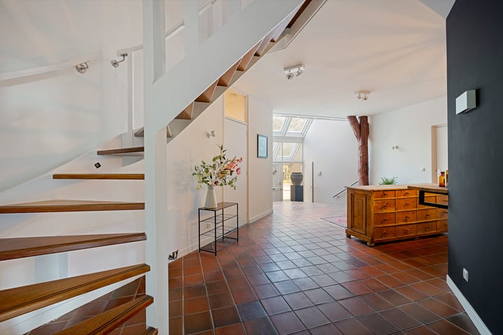 Photo 40 of Marwei 75