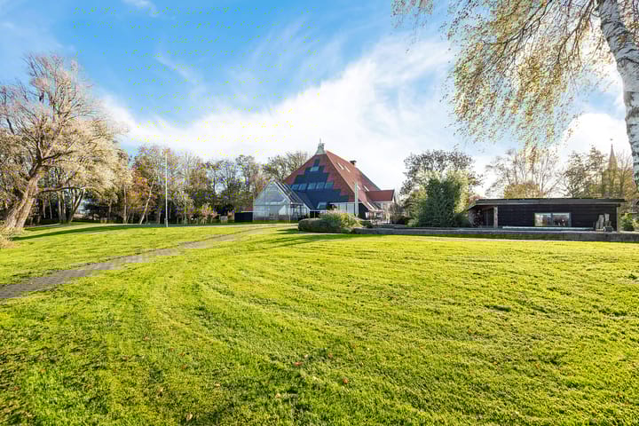 Photo 84 of Marwei 75