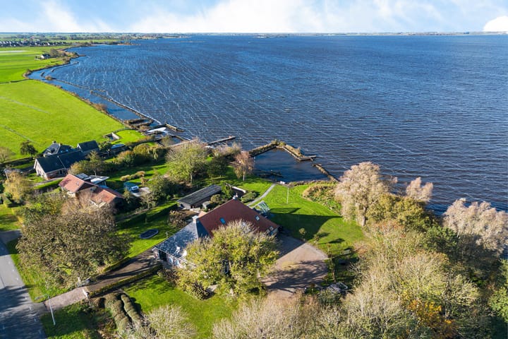 Photo 101 of Marwei 75