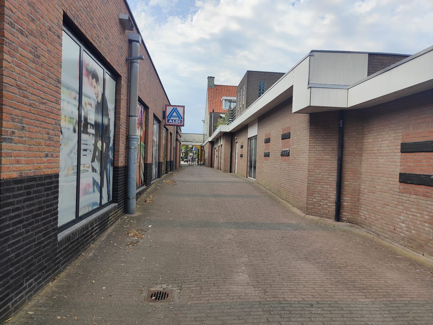 Bekijk foto 2 van Molenstraat 45-b