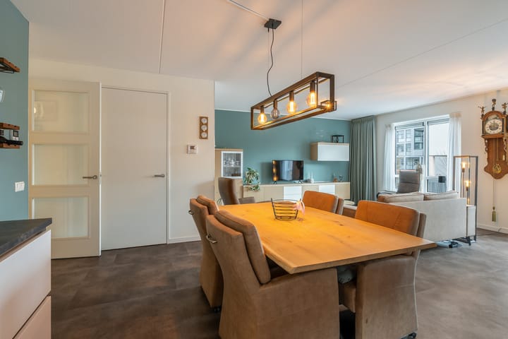 Foto 18 van Claudius Civilislaan 462