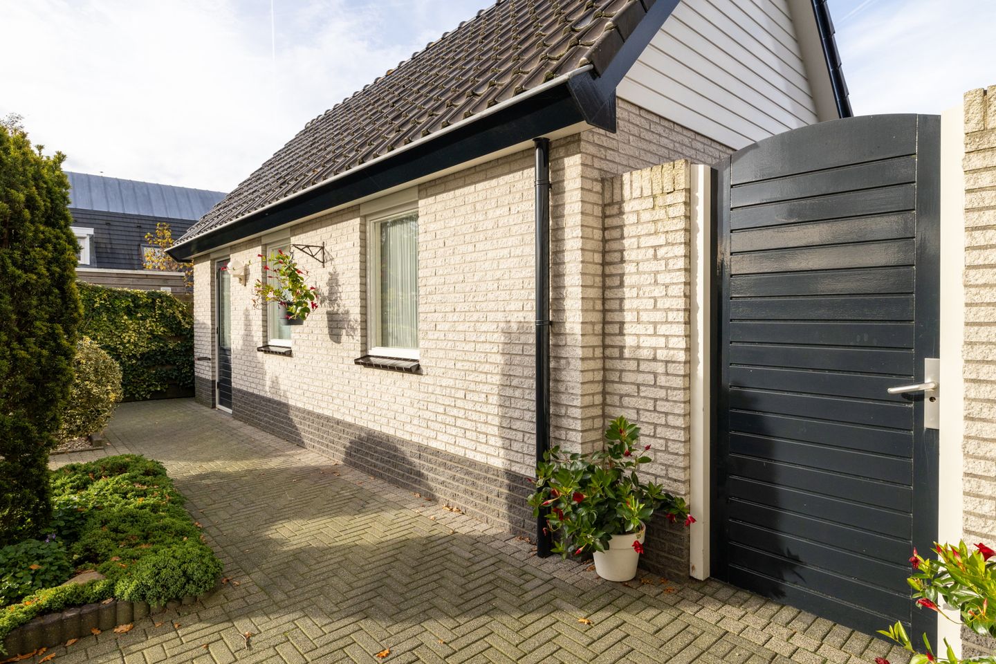 Foto 14 van Wethouder van der Zandeweg 23