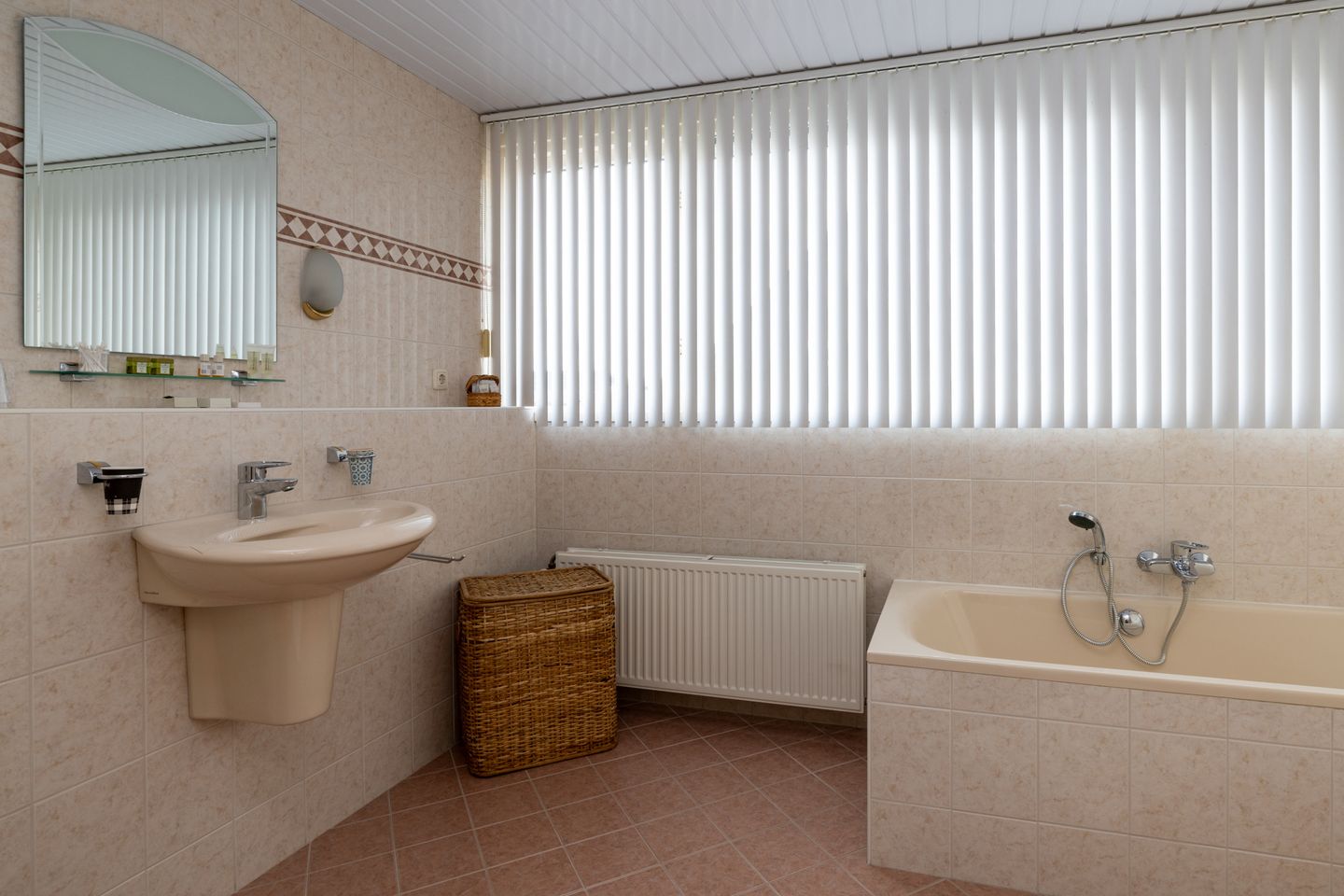 Foto 40 van Wethouder van der Zandeweg 23