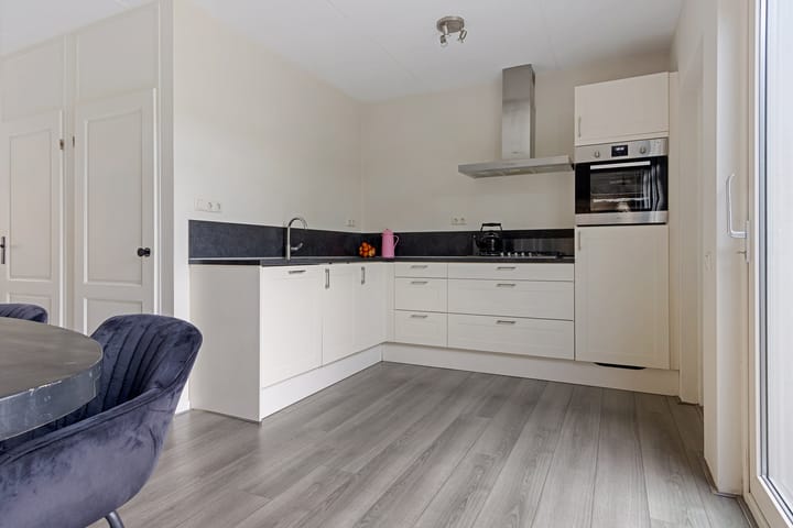 Foto 4 van Molefinne 12